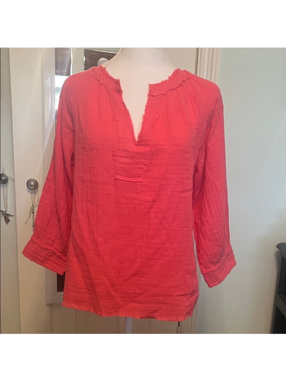 NATURAL LIFE Coral Split V-Neck Gauze Tunic